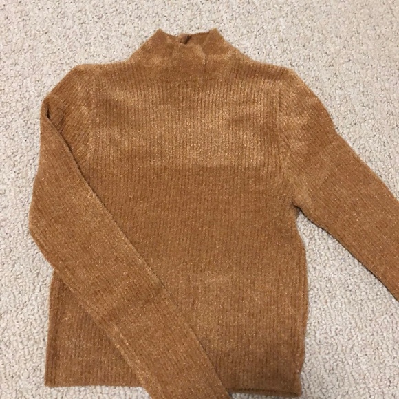 stretchy turtle neck 🧸 - Picture 1 of 2